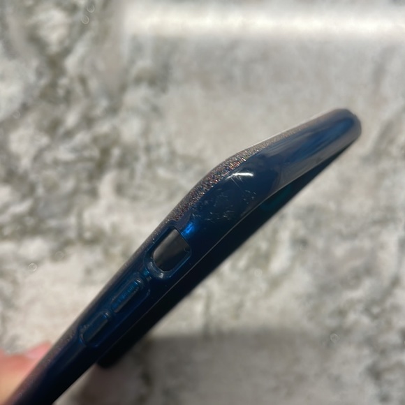 Kate Spade iPhone 7 phone case - Picture 4 of 5